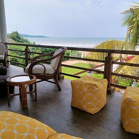 Santi Beach House With Pool & Beach Weligama Room photo