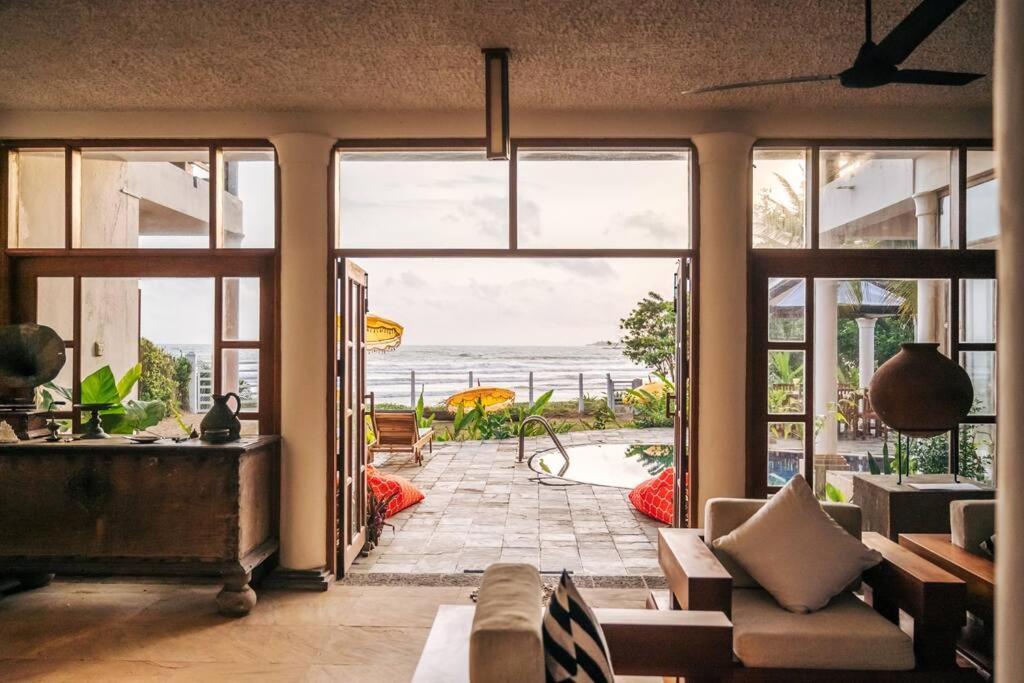 Santi Beach House With Pool & Beach Weligama Exterior photo